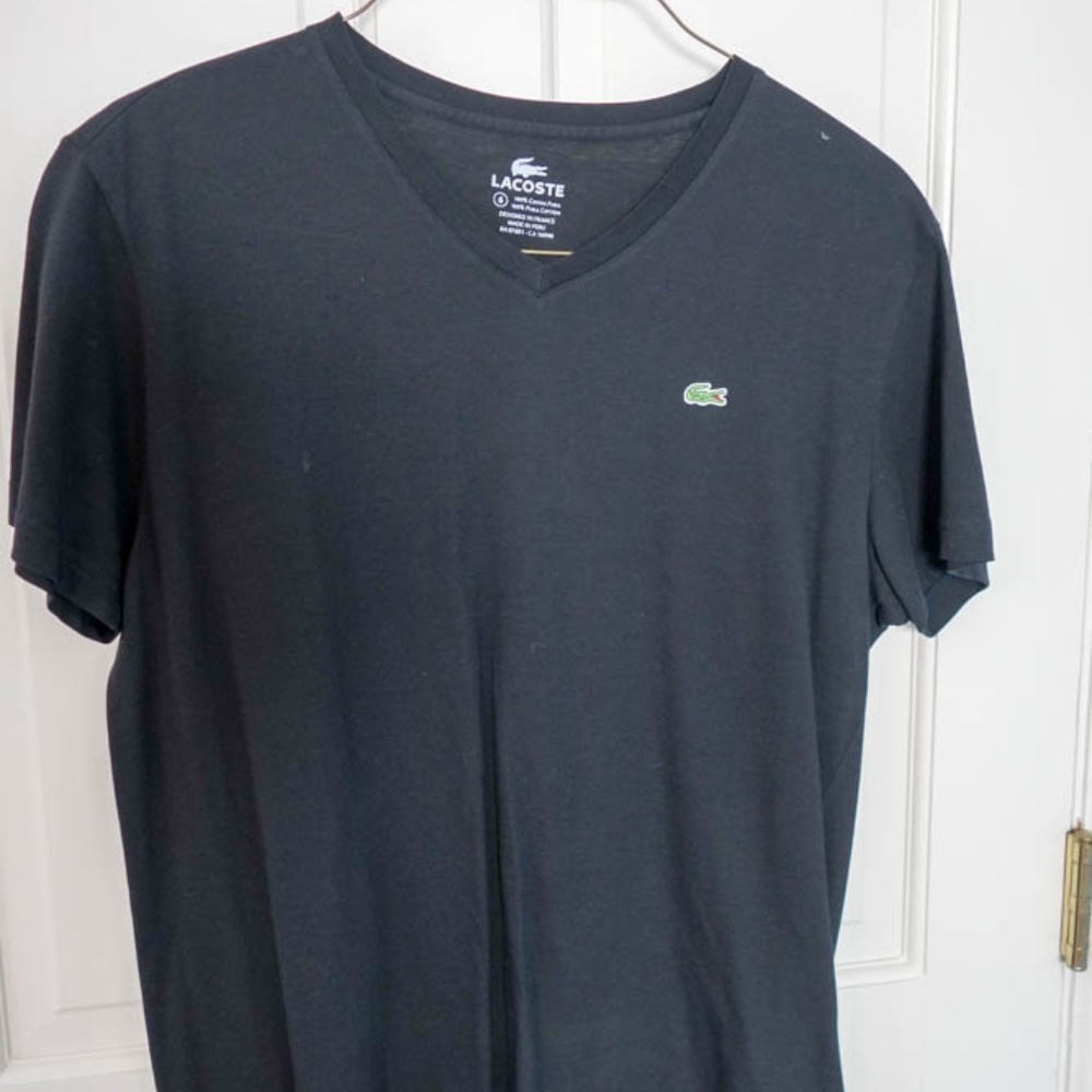 Lacoste V Neck T-Shirt (Black L)